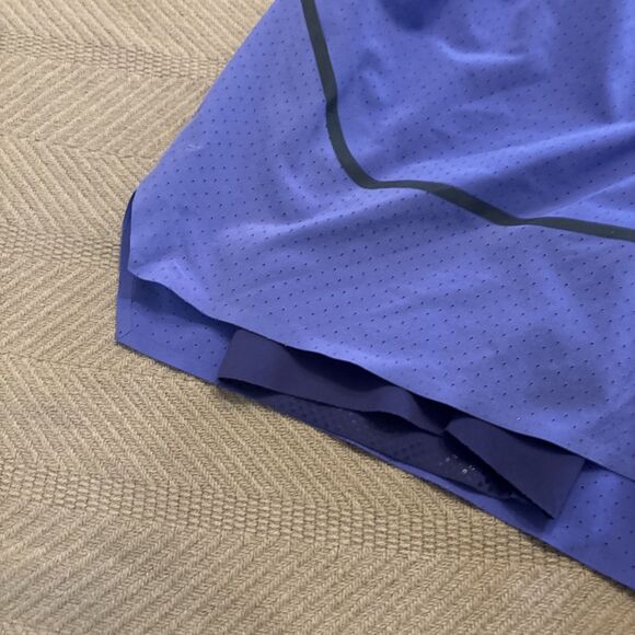 Lululemon License To Train Shorts Mens Small Purple 7" Athletic Training Gym - Picture 5 of 9